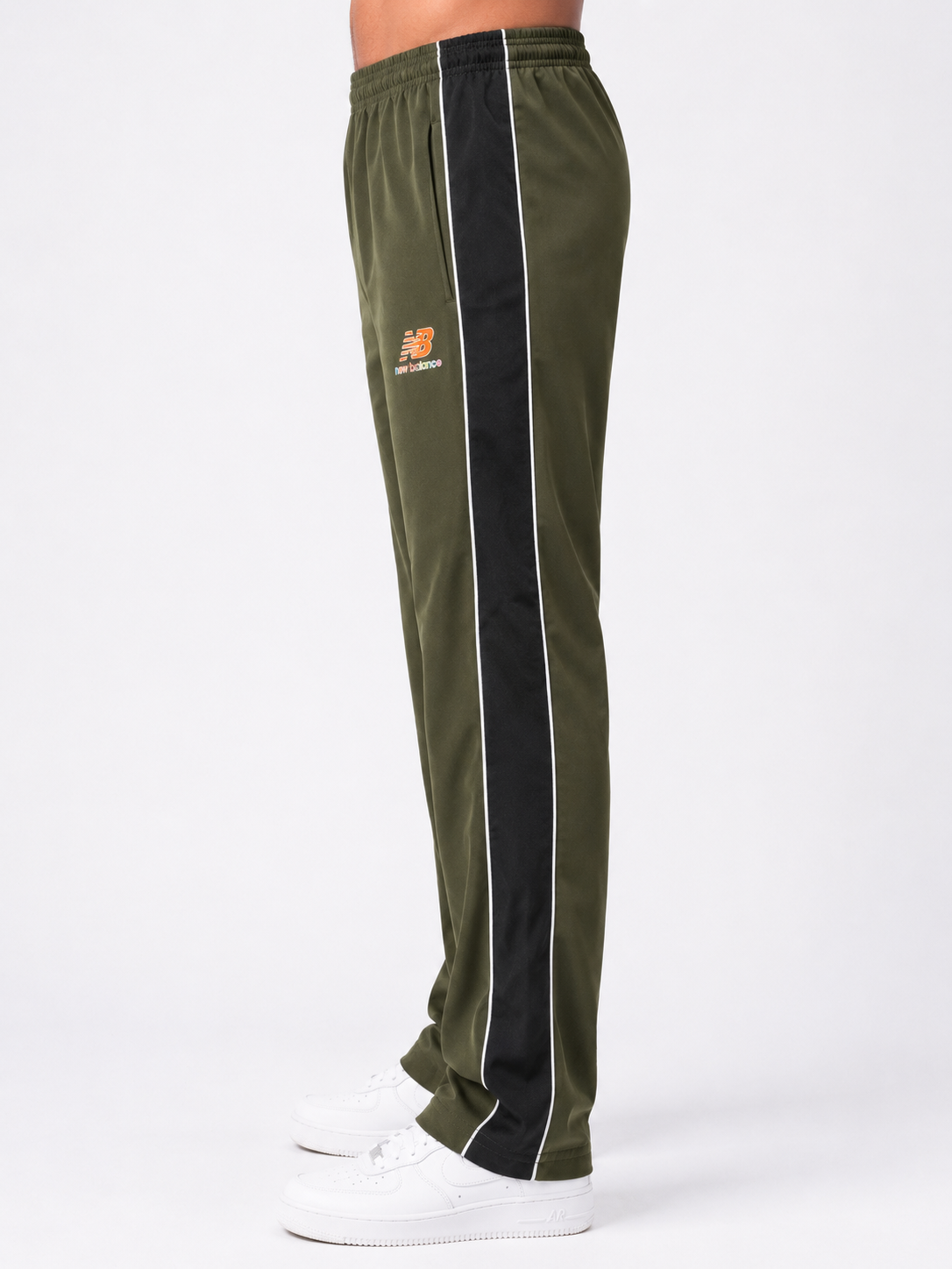 Men's Regular Fit Sports Track Pant with Side Panels